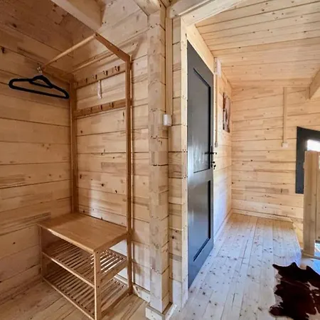 Hotel Parc Résidentiel de Loisir : Le Loup Blanc du Riou à Barcelonnette Extérieur photo
