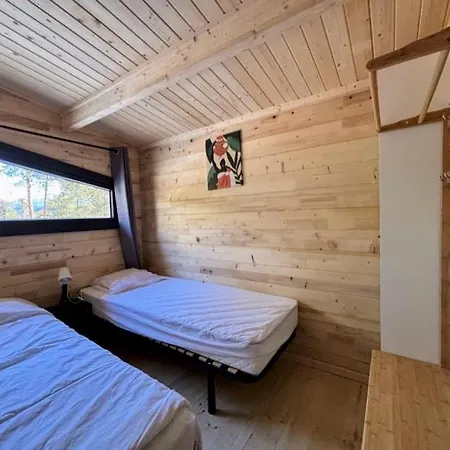Hotel Parc Résidentiel de Loisir : Le Loup Blanc du Riou à Barcelonnette Extérieur photo